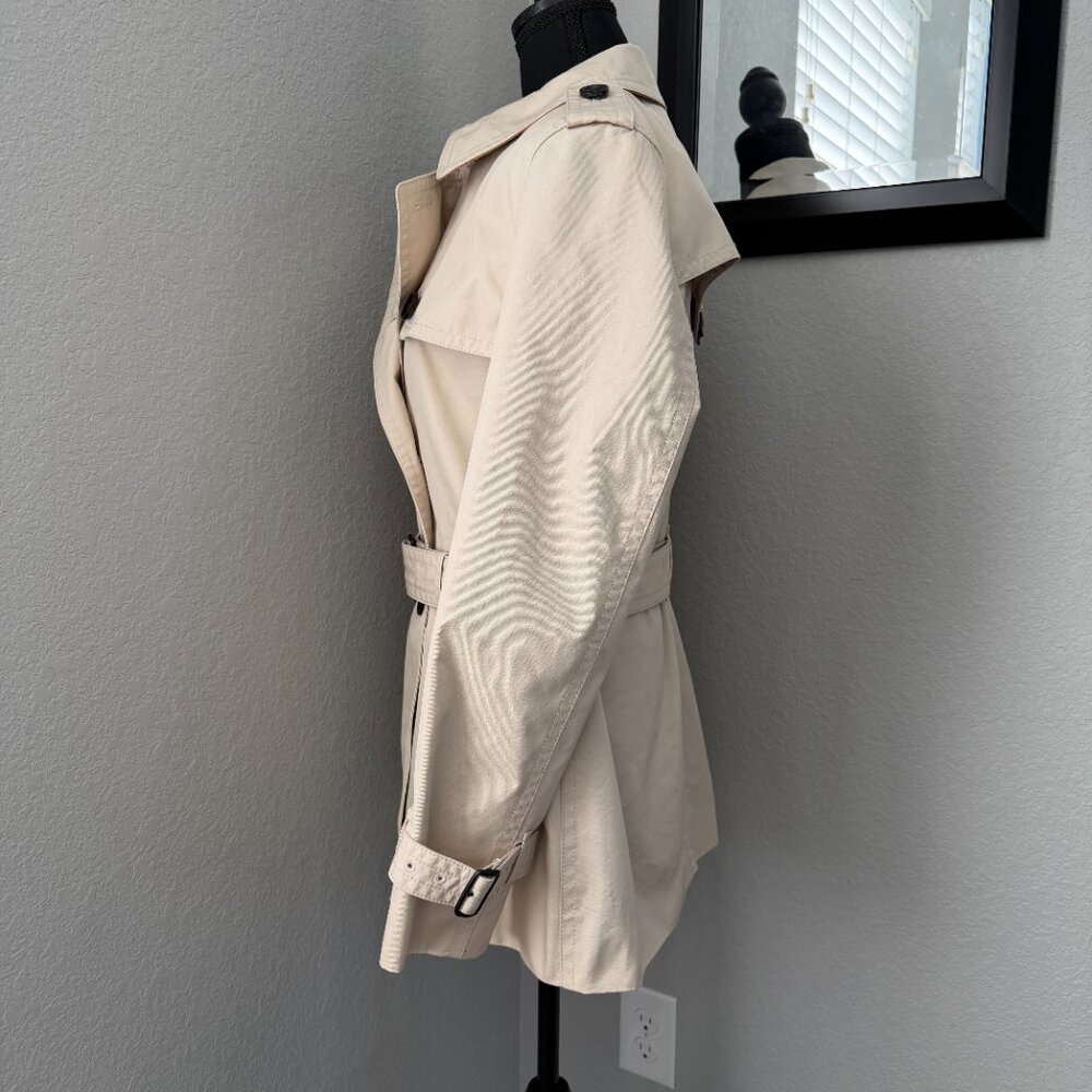 COACH Short Double Breasted Beige Belted Trench Coat Jacket Large - Picture 6 of 16